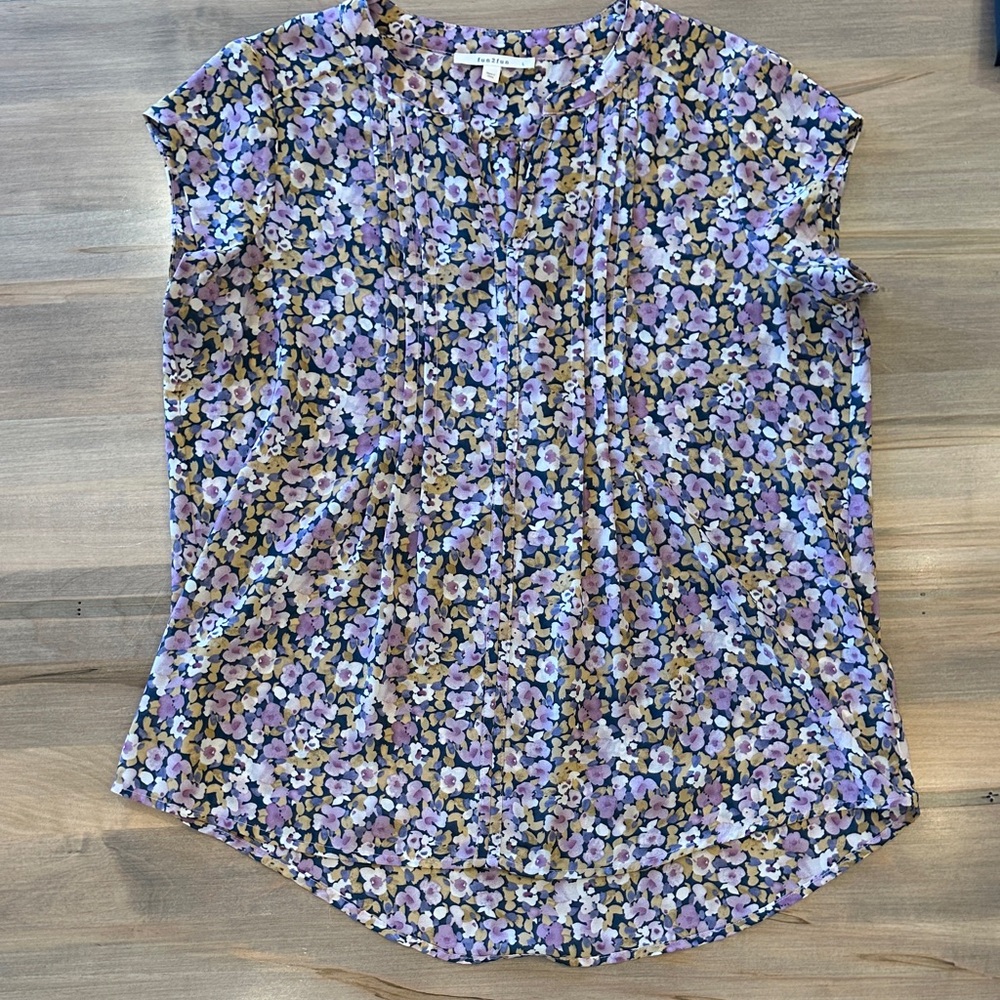 fun2fun Purple Floral Short-Sleeve Blouse